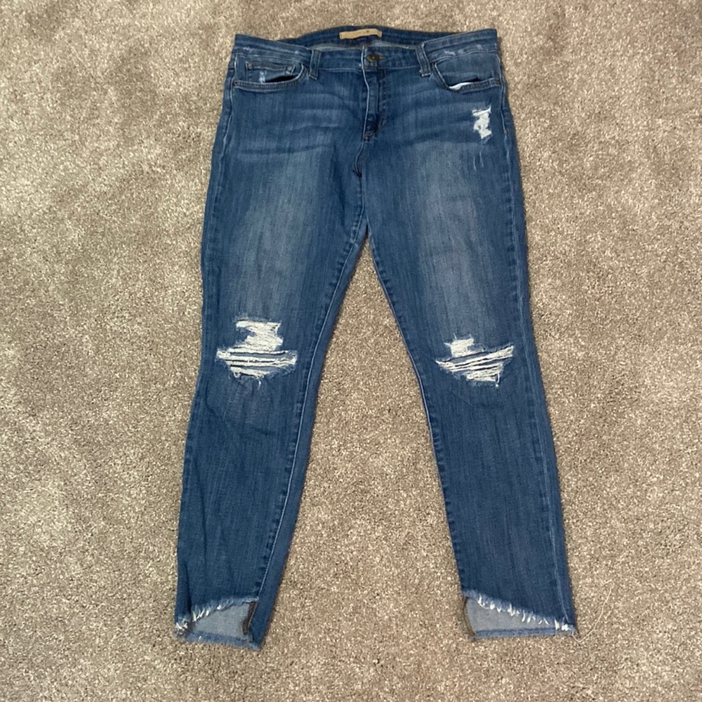 Super cute jeans!
